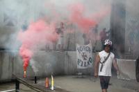 A torcida compareceu em grande nmero para apoiar a garotada.