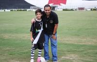 Gabriel e coordenador do Mirim Ricardo Lopes