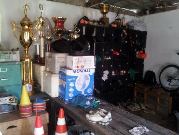 Vestirio do Vasco da Gama do Acre: marcas do abandono