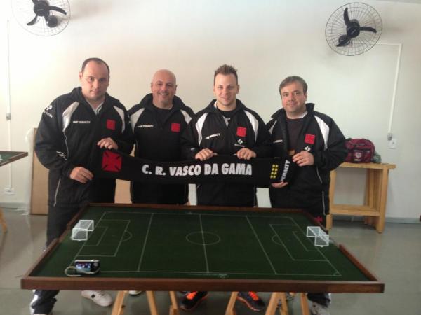 Vascanos que disputaram o Brasileiro Individual de Subbuteo