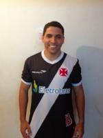 Dieguinho foi o autor do terceiro gol, que garantiu a vitria do Vasco Corras