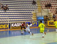 Marlon marca o gol da virada do Vasco