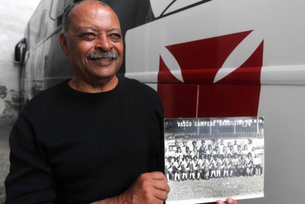 Alfinete foi campeo em 1974