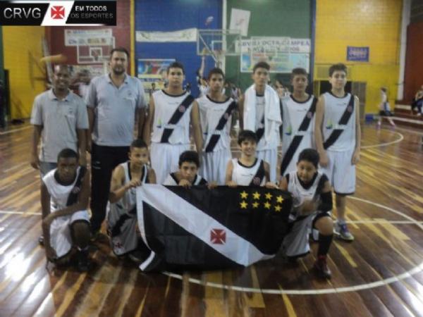 Time de Basquete Sub-14 do Vasco no Estadual