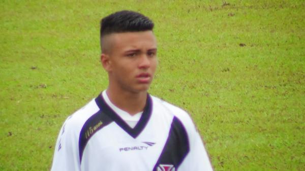 Gabriel Buriche, lateral-direito do Infantil do Vasco