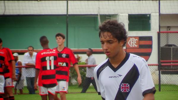 Hugo, atacante do Infantil do Vasco