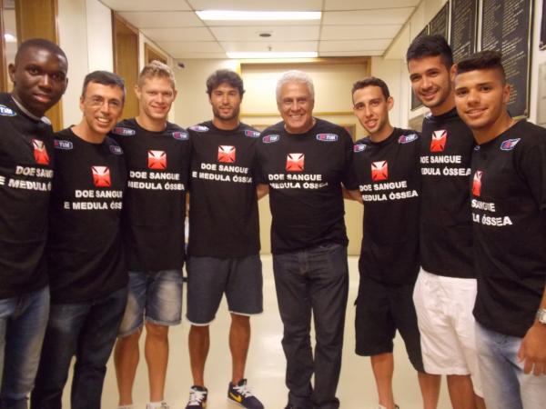 Roberto Dinamite e jogadores