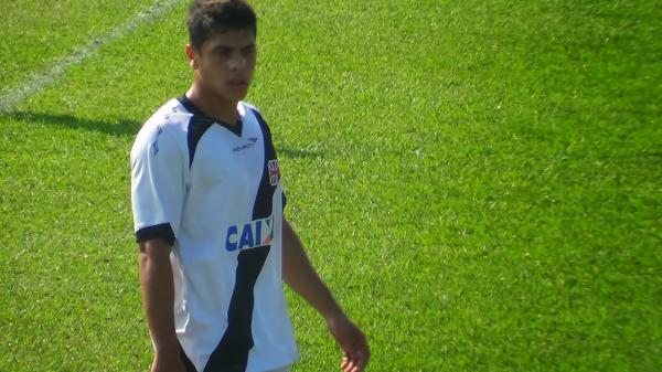 Matheus Batista, volante e capito do time de Juniores do Vasco