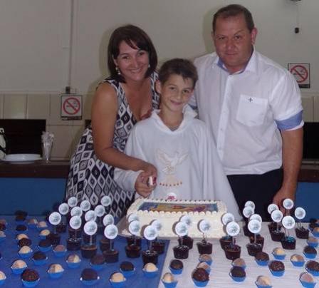 Joel com a mulher Andreia e o filho Igor