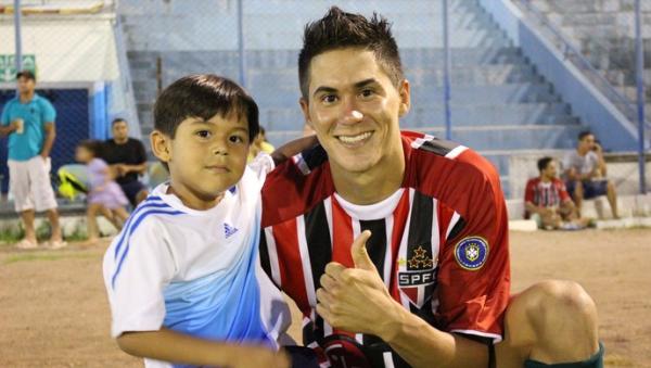 Elsinho levou o filho para o Jogo das Estrelas