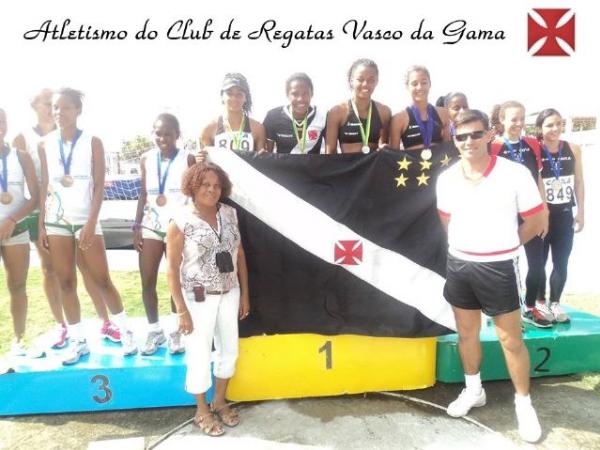 O Revezamento 4x400m Rasos Feminino do Vasco, formado por Nina Santoro, Ana Paula Carvalho, Paola Moreira Rosa e Letcia Cristina Silva, foi campeo estadual