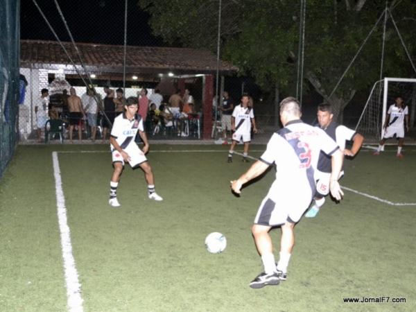 Vasco treinou na noite desta quarta-feira.