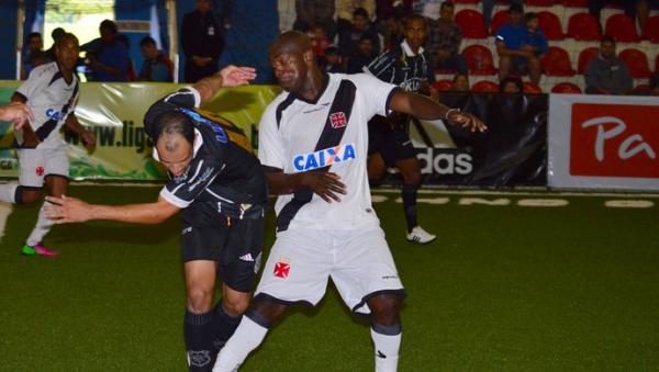 Paulo Miranda, ex-jogador do Vasco da Gama, ser o tcnico do Genus