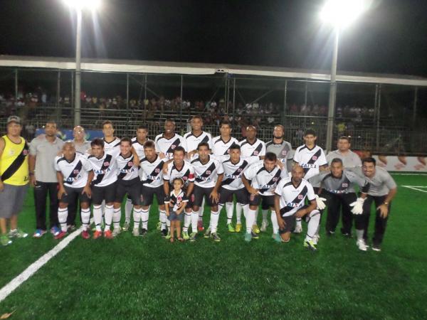 Time do Vasco no II Desafio Interestadual de Beach Soccer em Pima (ES)