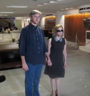 Filho e esposa de Bellini acompanham velrio