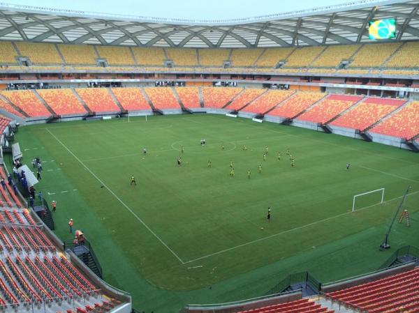 Vasco fez um rpido treino no estdio nesta quarta-feira
