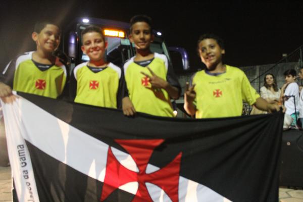 Jogadores da categoria pr-mirim: Yuri, Vincius, Jos Eduardo e Juan Batata