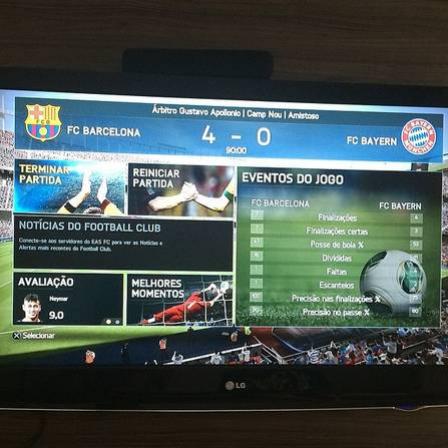 A vitria de Everton Costa no videogame, registrada pelo prprio jogador