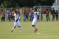 Robinho e Linnick festejam vitria no clssico