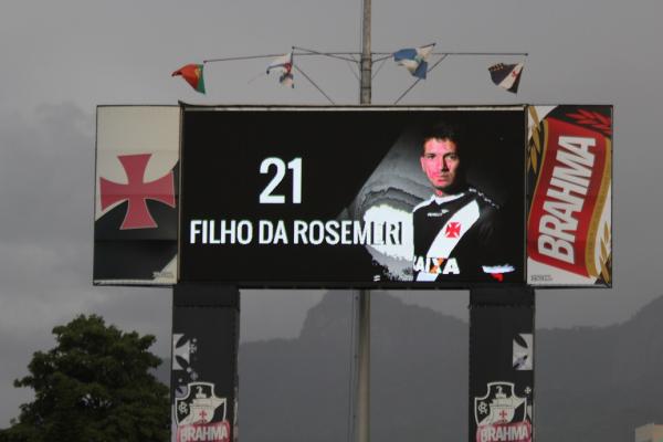 Luan, aniversariante do dia e filho da Rosemeri