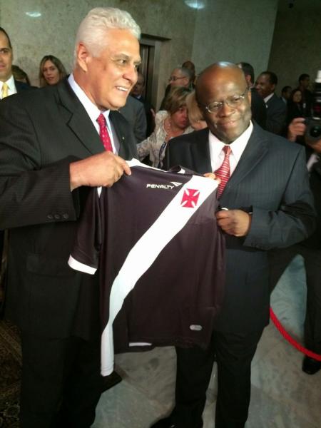 Dinamite e Joaquim Barbosa, atual presidente do STF