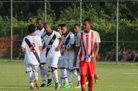 Jogadores festejam o segundo gol cruz-maltino