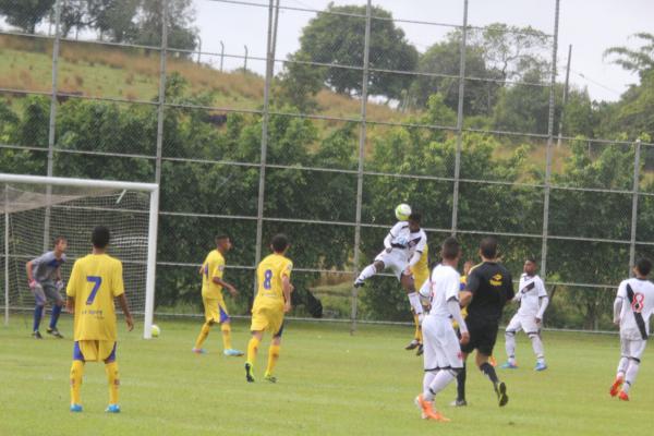 Atacante J foi um dos destaques do time na segunda etapa