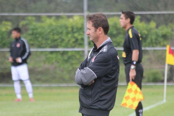Luiz Felipe, treinador do Infantil do Vasco