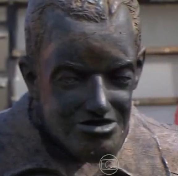 Esttua de Ademir Menezes em Recife