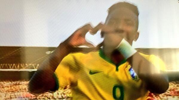 Thalles comemora o 5 gol do Brasil na final do Torneio de Toulon