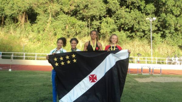 Letcia Cristina levou o Vasco ao topo nos 400 metros