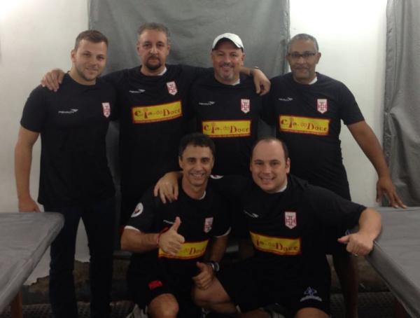 Da esquerda pra direita, em p: Igor Monteiro(Tcnico), Ramos, Toninho e Marco Antnio. Agachados: Rodolfo e Marcelo Lages