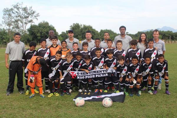 Equipe pr-mirim do Vasco