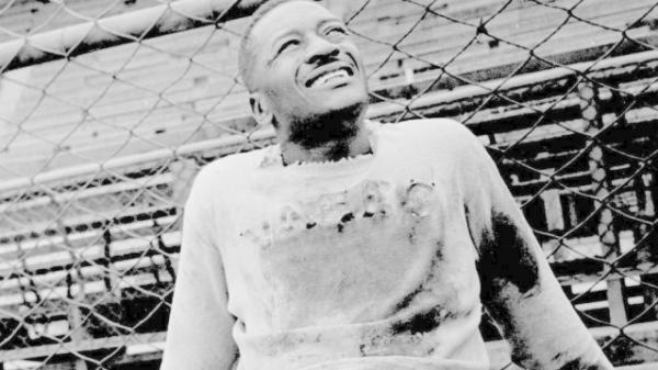 Vice-campeo mundial pela seleo e seis vezes campeo carioca pelo Vasco, Barbosa  tema de exposies