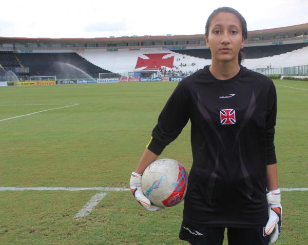 Jully Silva foi convocada pela primeira vez para a Seleo Brasileira