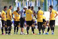 Jogadores com Ad�son Batista