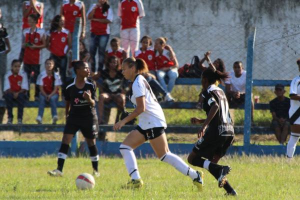 Zagueira Thaynara Ferraz