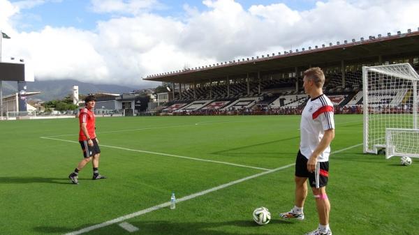 Joachim Lw e Bastian Schweinsteiger