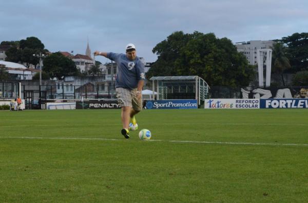 Wener Luiz conseguiu realizar a atividade e levou uma camisa do Vasco