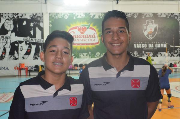 Thiaguinho e Dudu: talentos do Basquete vascano