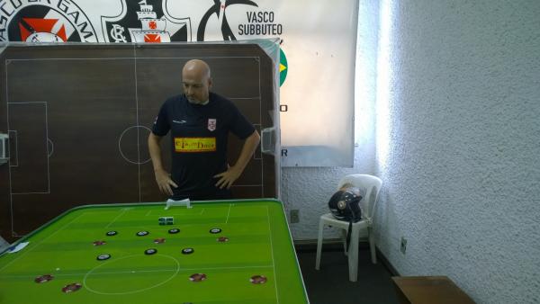 Tuninho no repetiu atuaes passadas mas encorpou a equipe do Vasco.