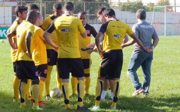 Renato Kayzer entrou no segundo tempo do amistoso