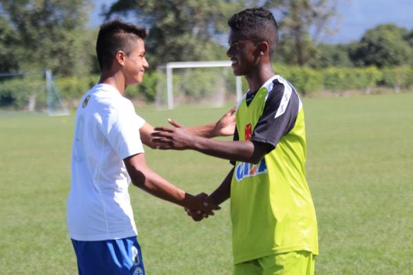 Sub-14 de Henrique (foto) disputou amistoso contra equipe dos EUA