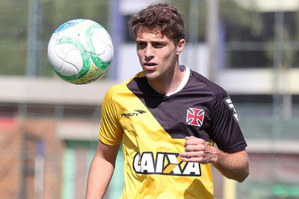 Max Rodriguez fez as suas primeiras atividades pelo Vasco neste domingo de sol