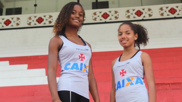 Maria Vitria e Esther Figueira