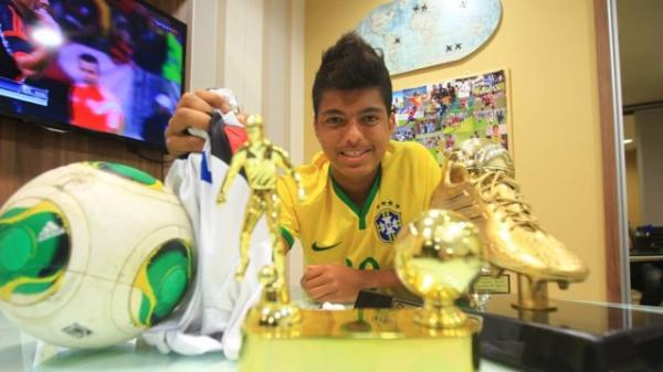 Evander, jovem atacante do Vasco e da seleo brasileira