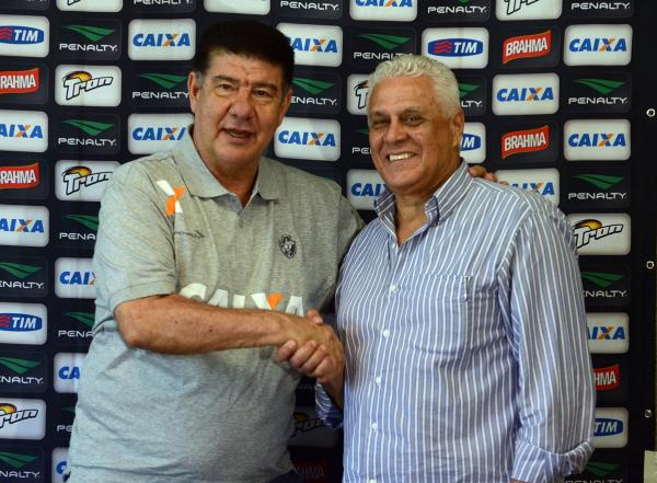 Joel  apresentado oficialmente como novo tcnico do Vasco