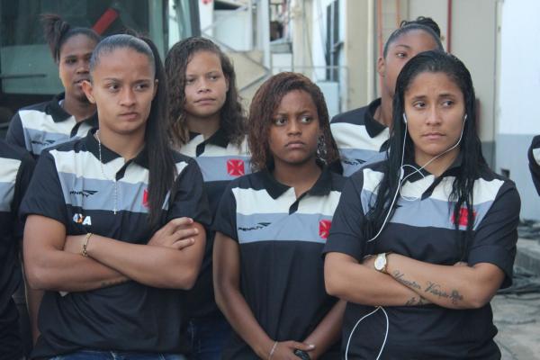 Julia Herbst, Sthephanie e Thainara Lino