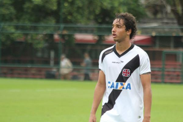 Hugo Borges foi convocado pela primeira vez para a Seleo