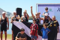 Vascanos do Four-Skiff Master festejam a vitria na Regata da Escola Naval